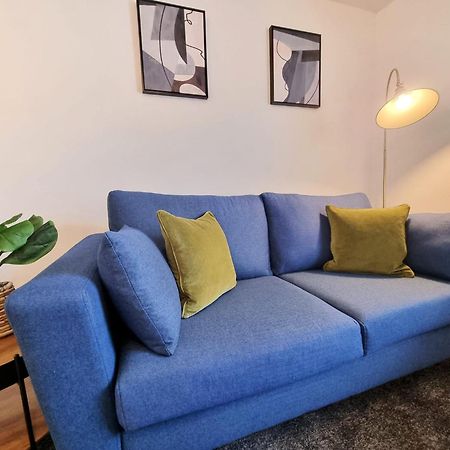 ווטפורד Cosy Apartment Nearby Train Station! מראה חיצוני תמונה